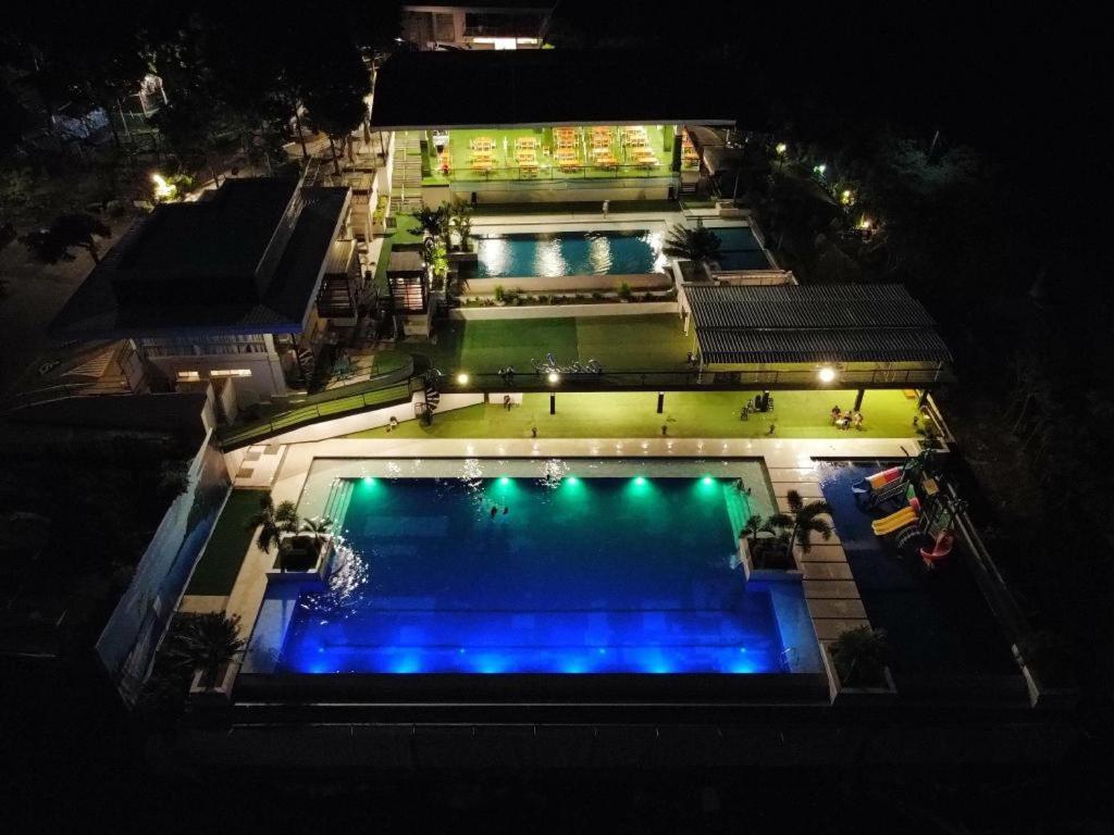 Ultra Winds Mountain Resort (Adults Only) Cagayan de Oro Exterior photo
